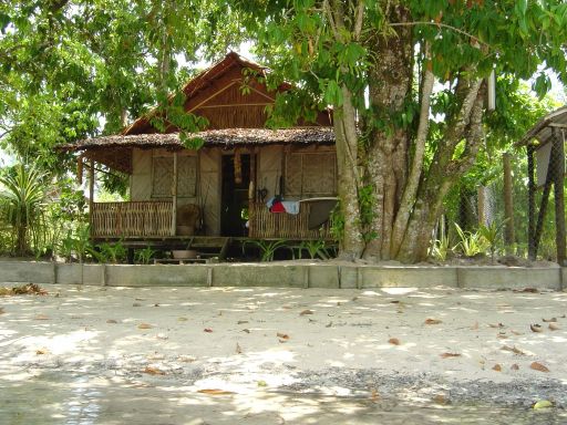 PNG fishing hut Nusa Island